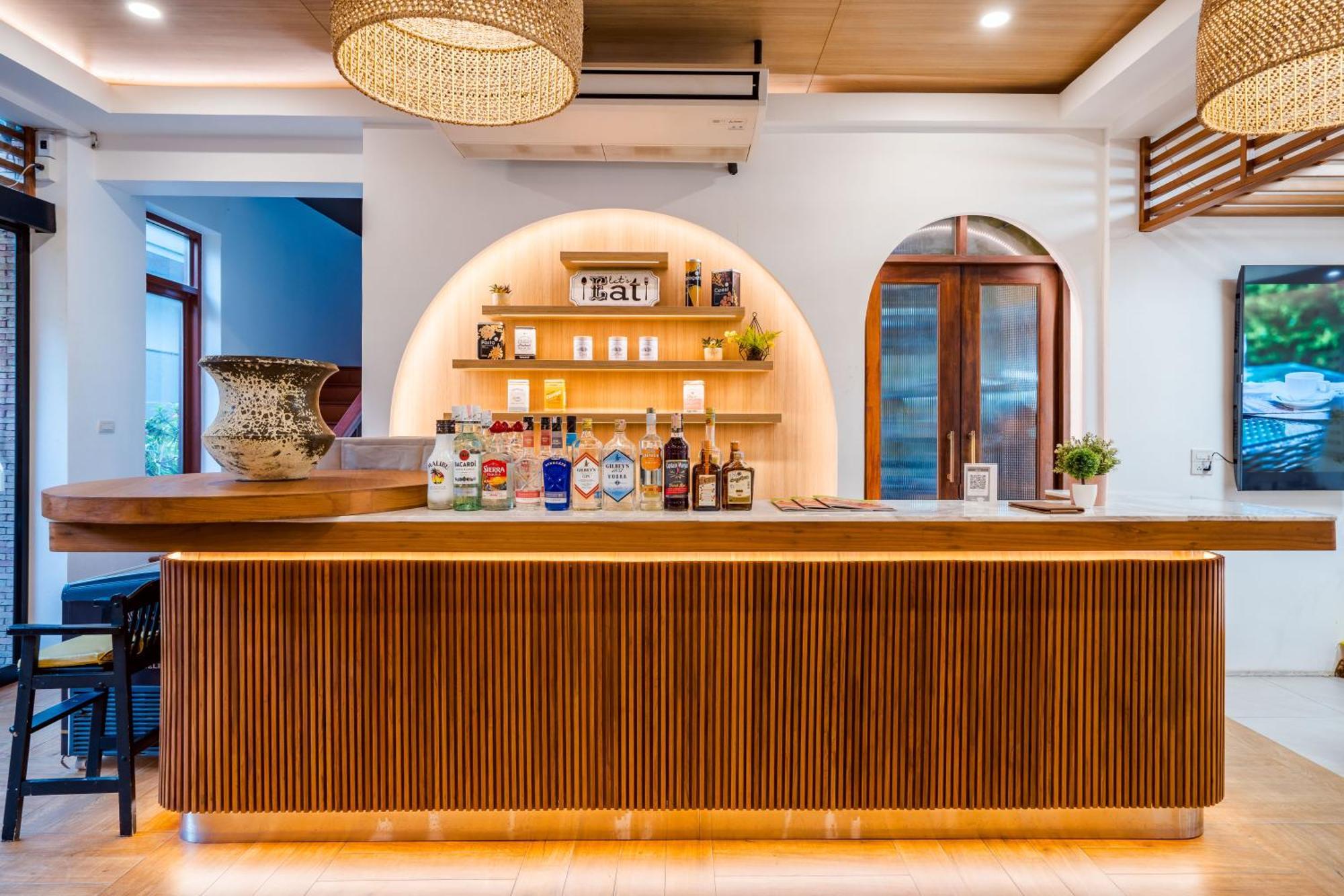 Ayrest Hua Hin Hotel Exterior foto